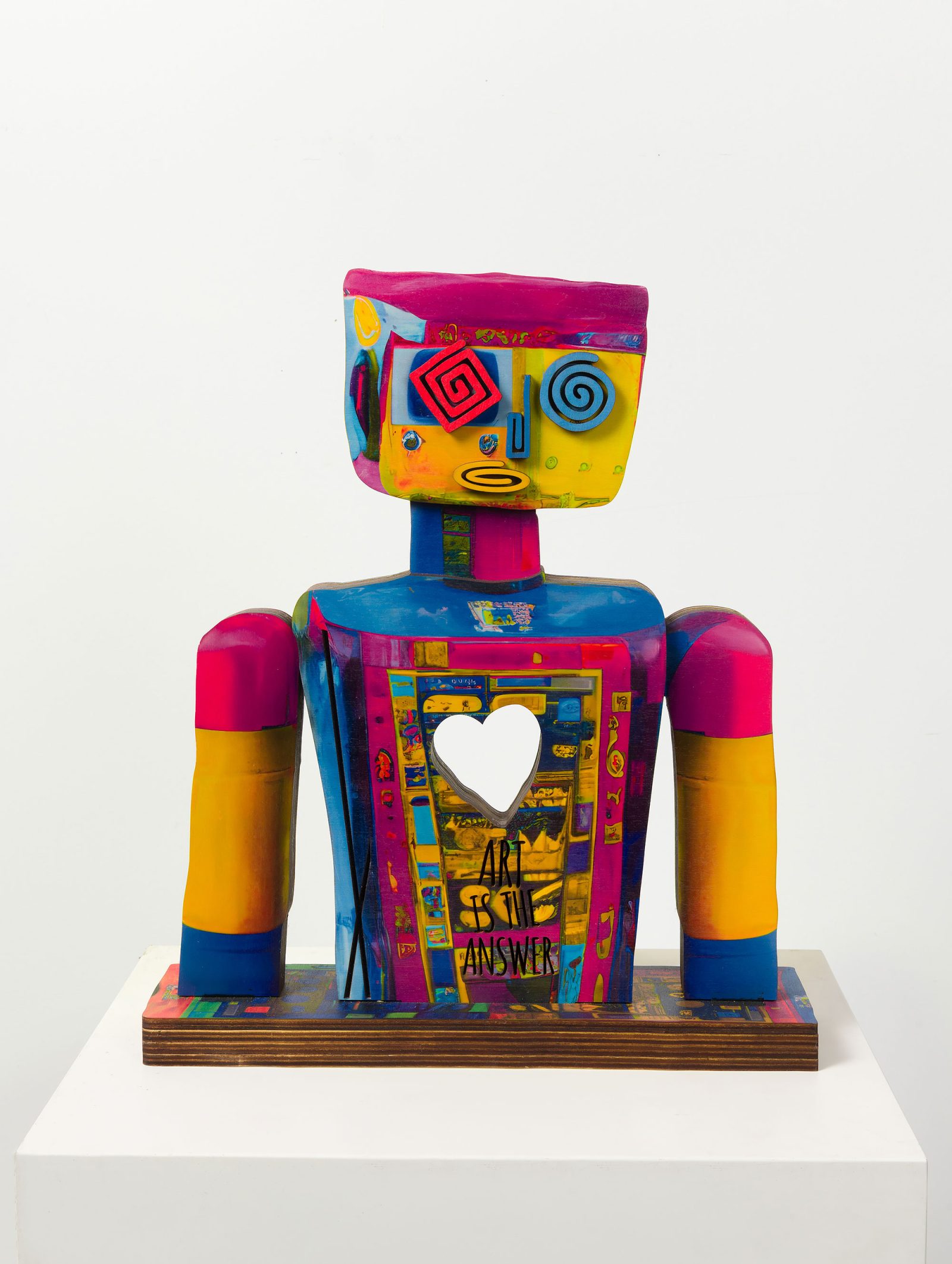 Funky Bazooka Robot - Free standing Double Sided sculpture - Image 2