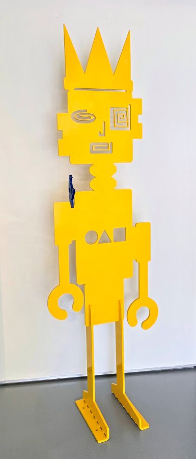 Yellow King Robot